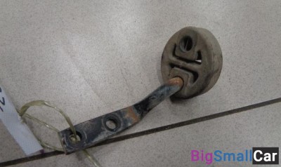 Резинка подвеса глушителя от Suzuki Liana 2001-2007 - купить Санкт-Петербурге