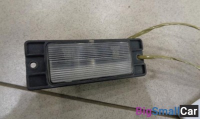 Фонарь подсветки номера от Mitsubishi Mirage 5 1995-2003 - купить Санкт-Петербурге