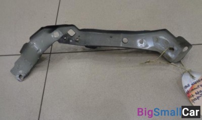 Кронштейн фар правый от Renault Megane 3 2008-2015 - купить Санкт-Петербурге