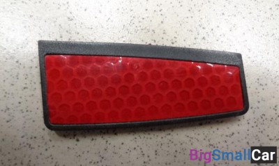 Отражатель на обшиву двери от BMW 7 серия E65, E66 2001-2008 - купить Санкт-Петербурге