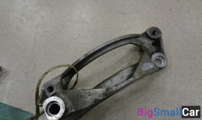 Кронштейн кондиционера от Volkswagen Touareg 2002-2010 - купить Санкт-Петербурге