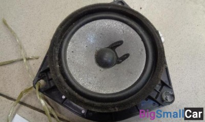 Динамик задний левый от Toyota CorollaVerso E121, R10 2004-2009 - купить Санкт-Петербурге
