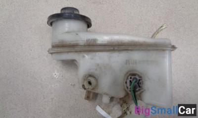 Бачок главного тормозного цилиндра от Geely MK 2008-2015 - купить Санкт-Петербурге