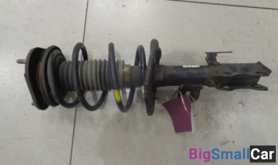 Амортизатор передний левый от Toyota Corolla E150 2006-2013 - купить Санкт-Петербурге