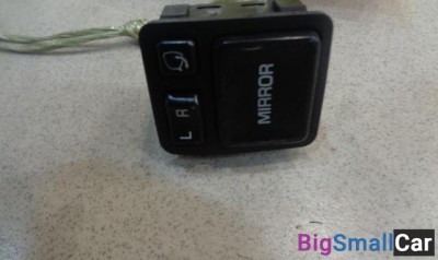 Кнопка регулировки зеркал от Toyota Camry V30, XV10 1990-1994 - купить Санкт-Петербурге