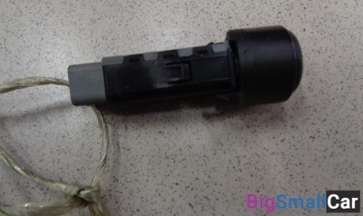 Кнопка обогрева сидений передняя правая от Ssang Yong Actyon 2005-2010 - купить Санкт-Петербурге