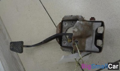Педаль тормоза от Mitsubishi Pajero, Montero 2 1991-2004 - купить Санкт-Петербурге