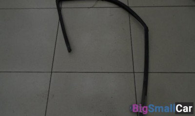 Уплотнитель стекла двери передней левой от Ford Explorer U2 1995-2001 - купить Санкт-Петербурге