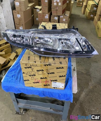 Фара правая honda civic 5D - купить Санкт-Петербурге