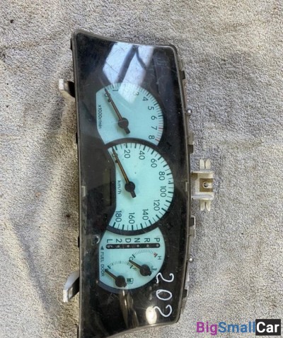 Панель приборов Toyota Corolla Spacio - купить Санкт-Петербурге