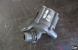 Дополнительная водяная помпа n63 (11 Двигатель) 11517566335 - купить Санкт-Петербурге